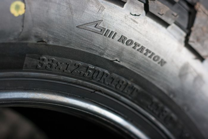 Comforser CF3000 33x12.50R18LT