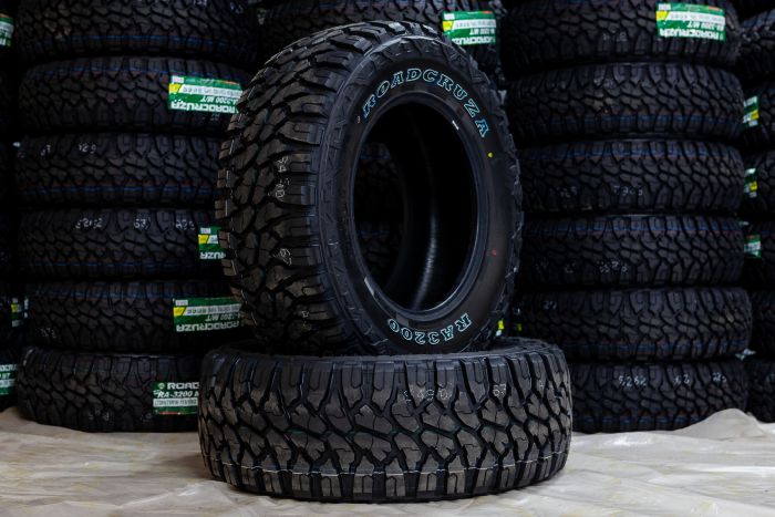 Roadcruza RA3200 37x13.50R20LT